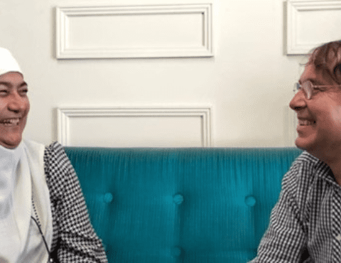 Queenslanders Reach Out to the World