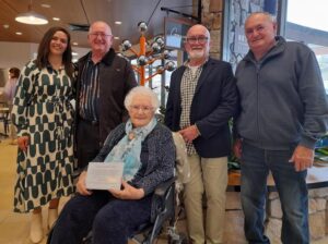 The Toowoomba Minute: A heartfelt tribute, the Cox family donates The Family Tree sculpture to Carinity Brownesholme, honouring the exceptional care of their mother.