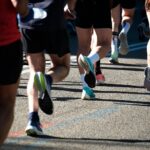 https://unsplash.com/photos/a-group-of-people-running-down-a-street-D0LUtrVkxgo?utm_source=unsplash&utm_medium=referral&utm_content=creditCopyText